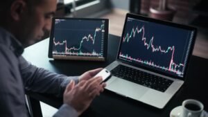 The Case for Starting Early: Understanding the Journey From Investing to Wealth